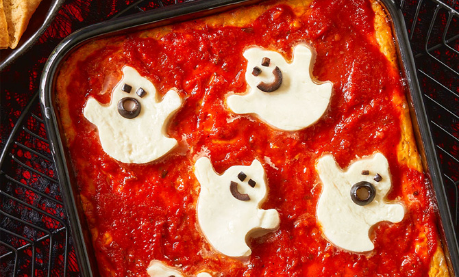 Mozzarella Ghost Pizza Dip